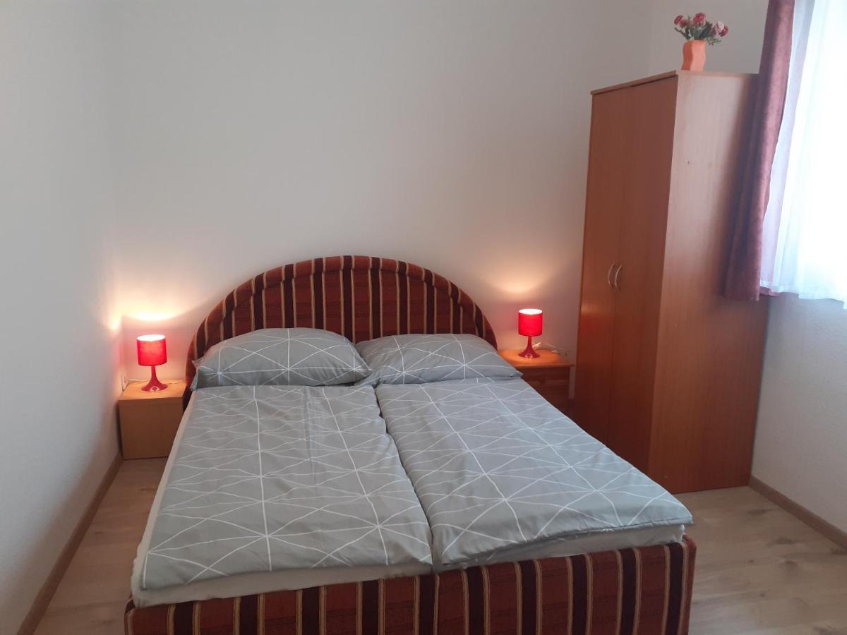 Anna Villa Balatonlelle Esterno foto