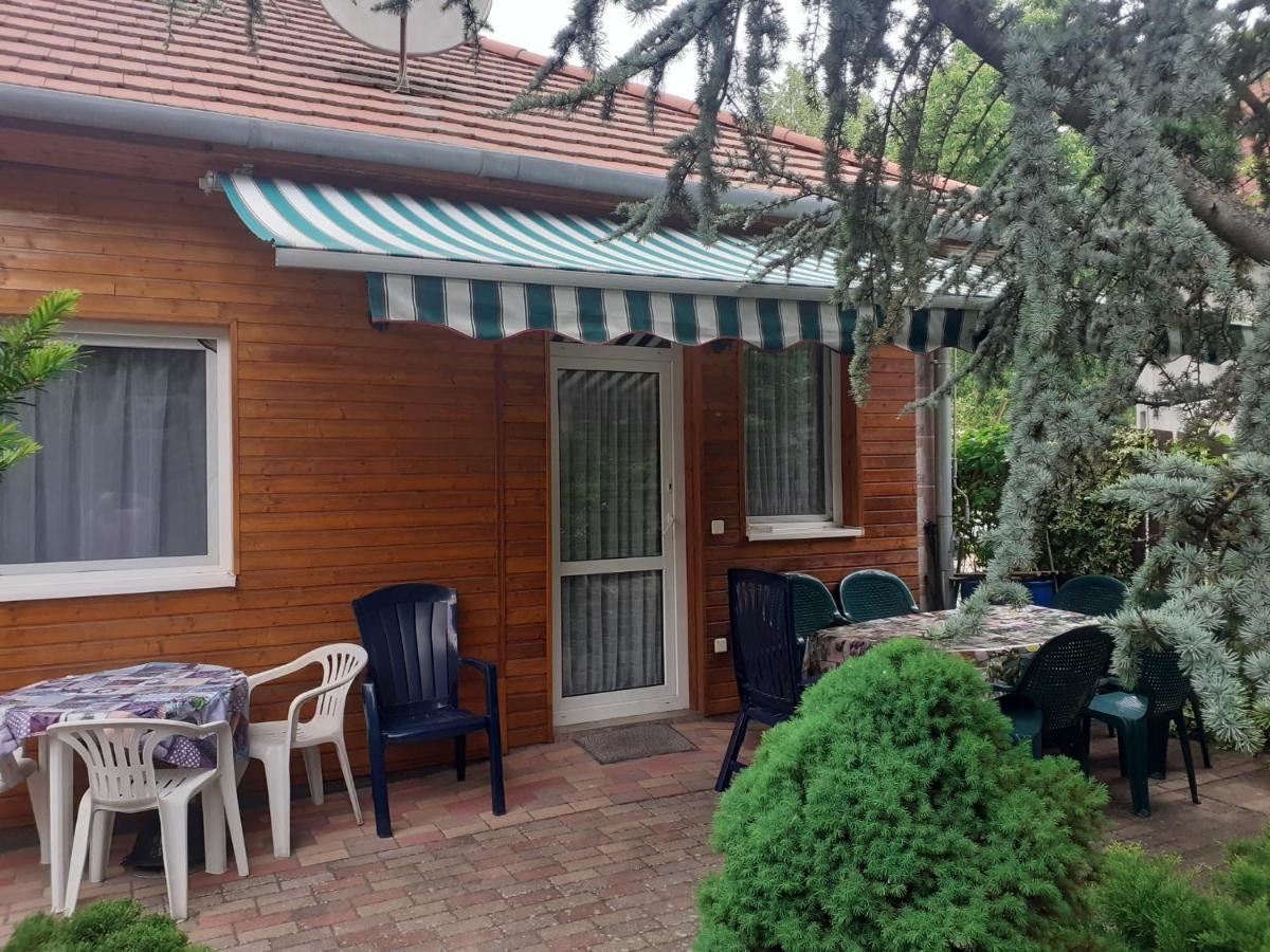 Anna Villa Balatonlelle Esterno foto